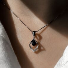 نیم ست نقره زنانه نگین دار