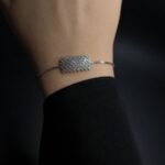 دستبند نقره لوزینا جواهری از جنس نقره با روکش طلا سفید